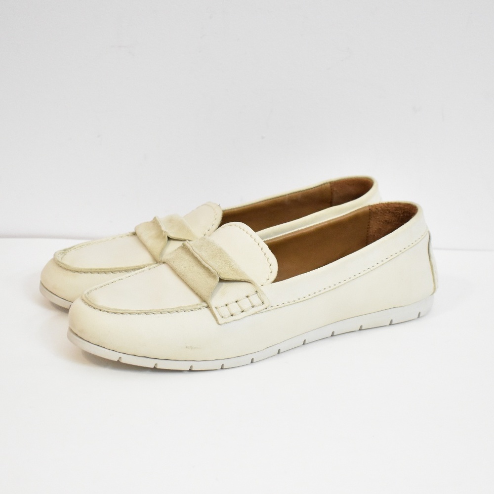Frye Off White Leather Loafers Women's size 9